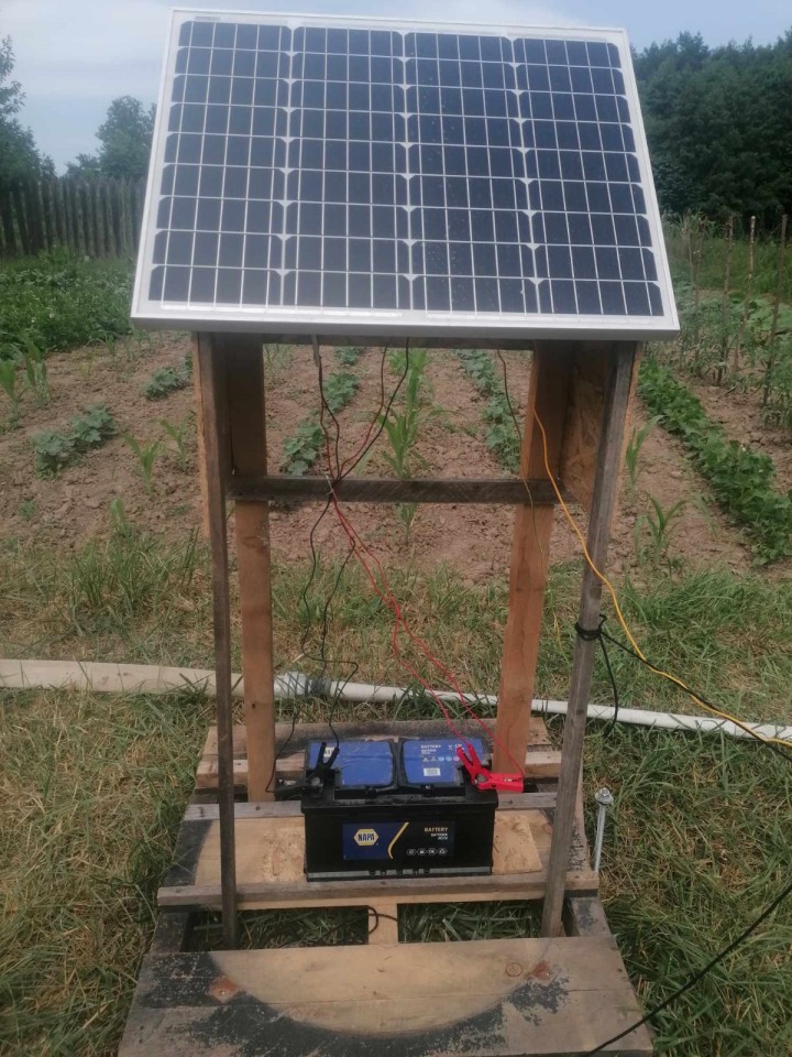 Recenzie produs - Aparat gard electric DL 7200, 7,2 Joule, cu sistem solar 50 W - agroelectro.ro